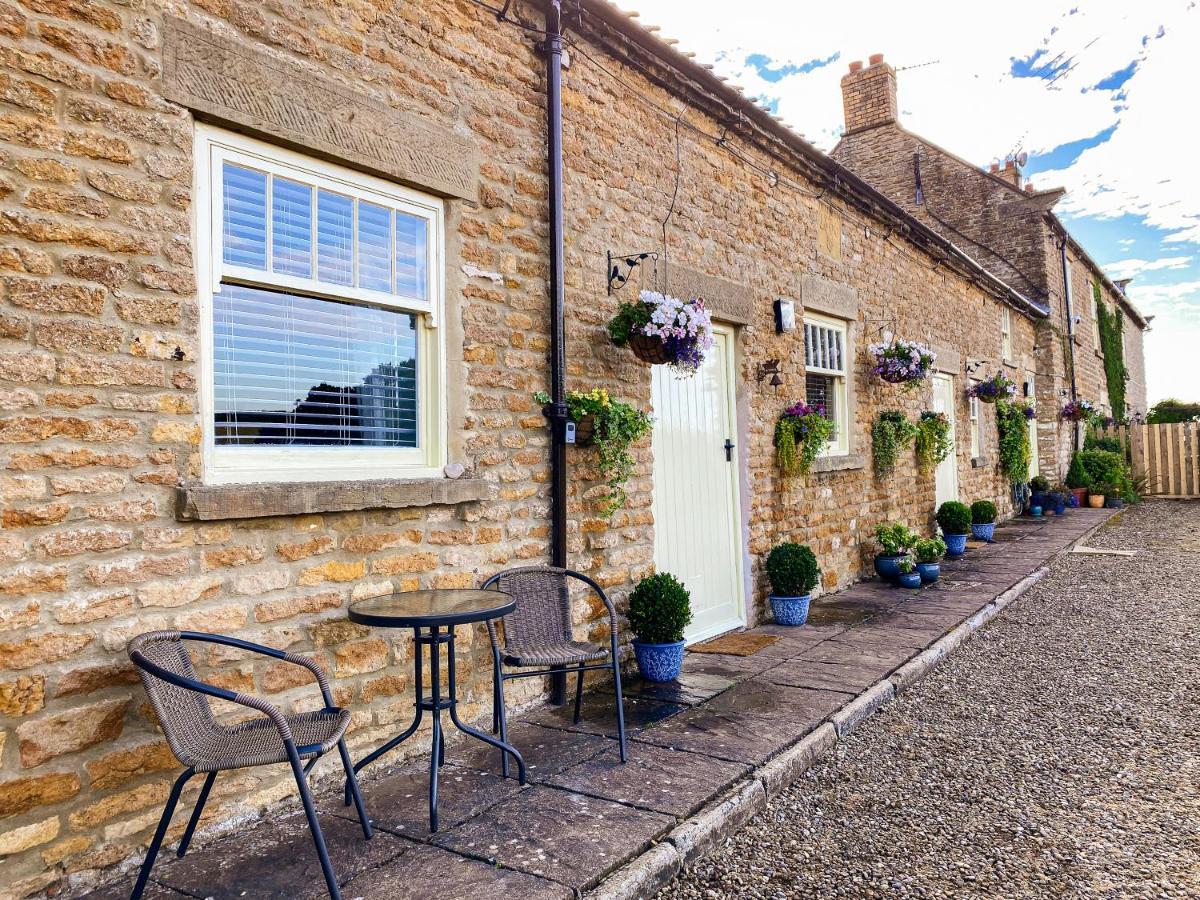 Old Orchard Cottage, Wykeham Scarborough Eksteriør bilde